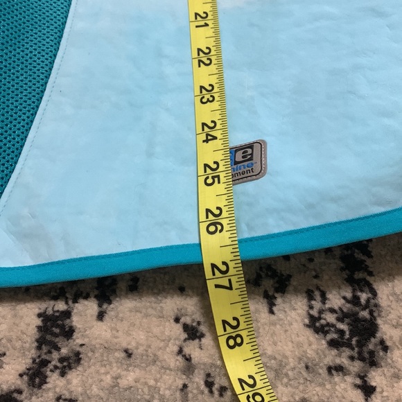 Canine Equipment Ultimate Cooling Coat - Picture 3 of 6